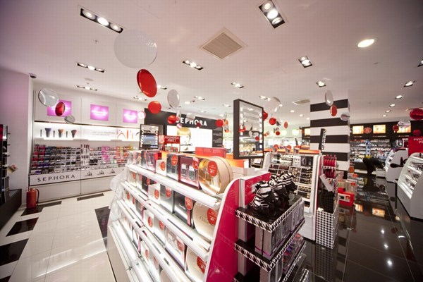 SEPHORA KOZMETİK
